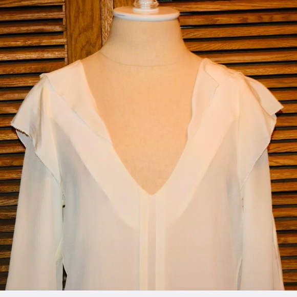 Beautiful Rebecca Minkoff "Erin" Silk Blouse - Picture 4 of 6